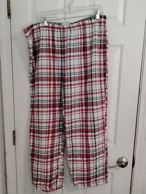 Kim Rogers Red, Green & Black Plaid Lounge Pants